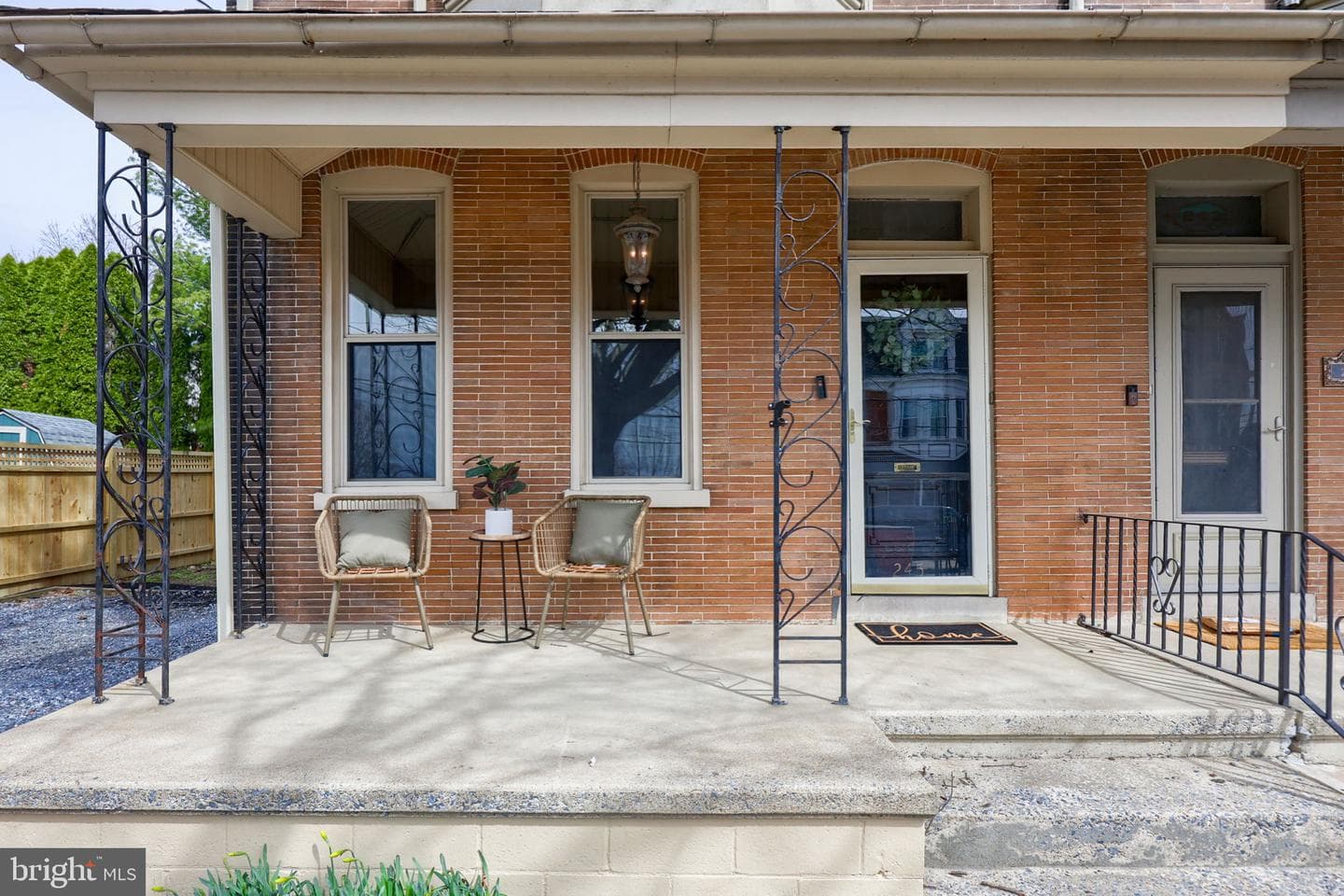 245 N 4th Street photo 2