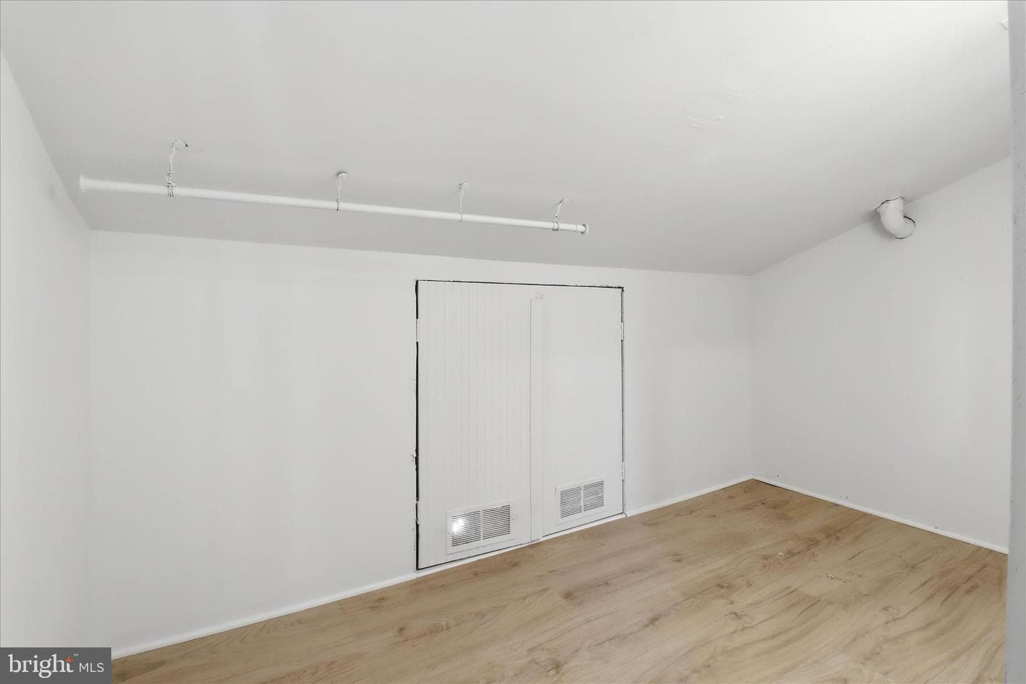 826 Saint Joseph Street photo 30