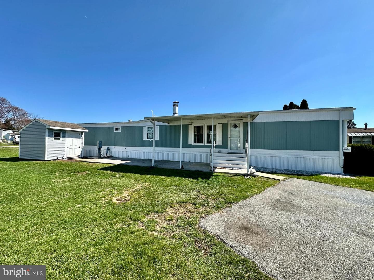 160 Aster Drive photo 3