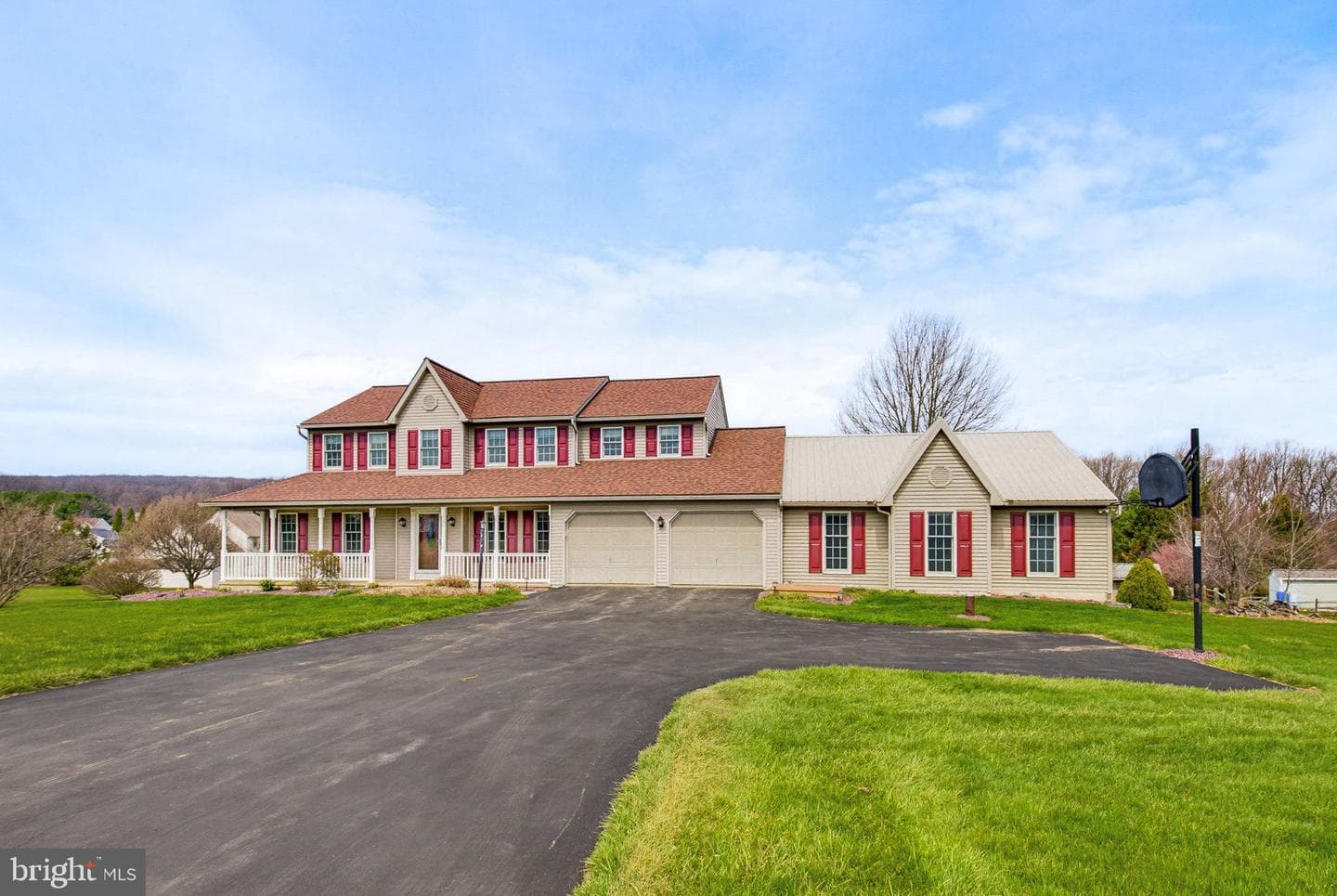 5789 Cedar Glen Drive photo 1