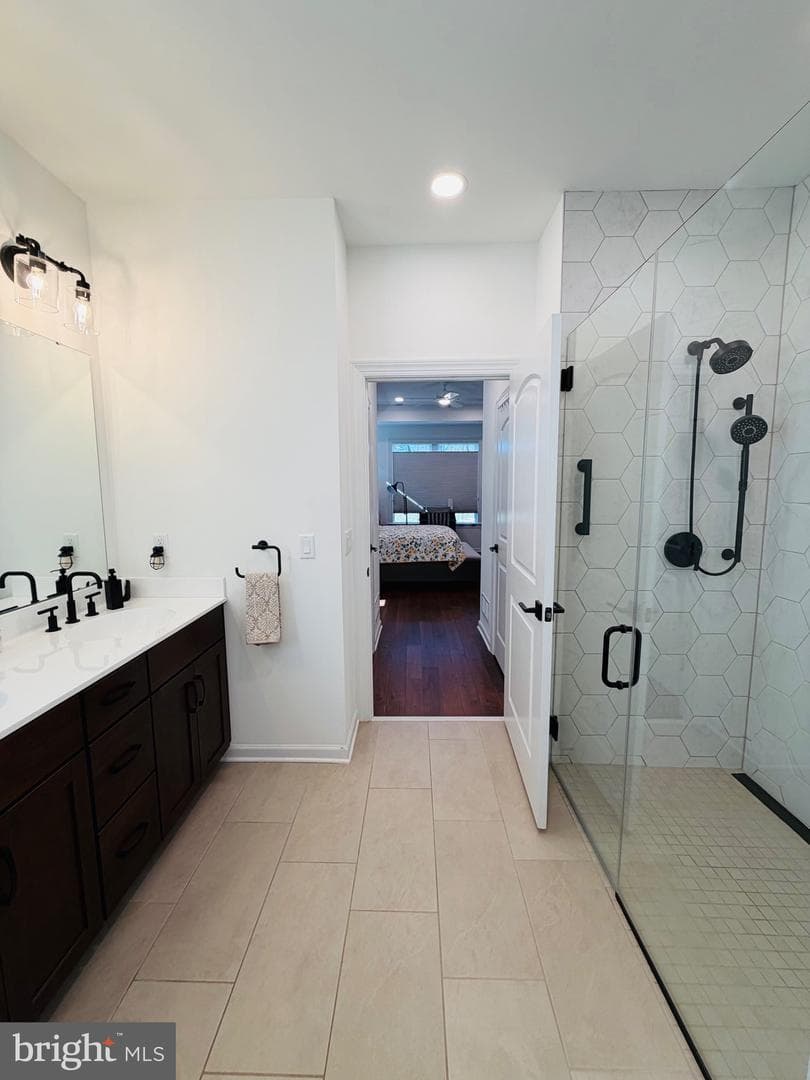 925 Founders Way photo 24