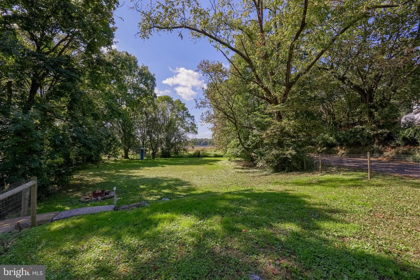 283 Skyview Lane photo 4