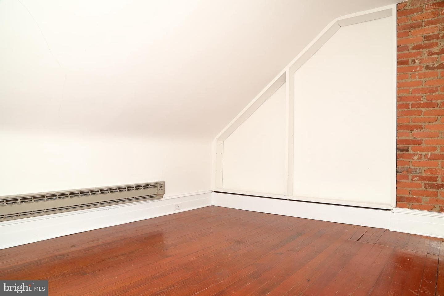 517 Saint Joseph Street photo 24