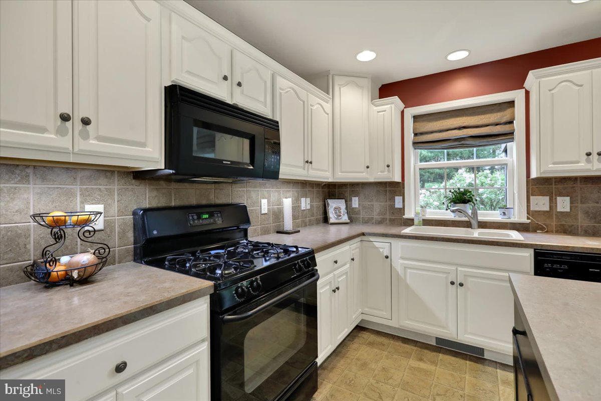201 Cedar Hollow photo 11