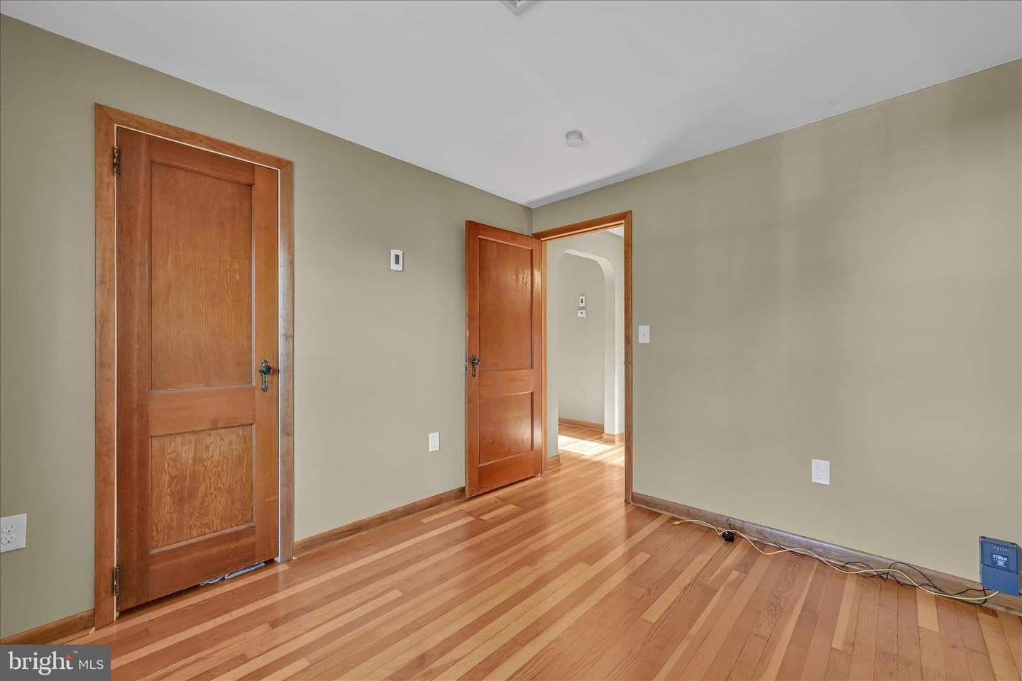 211 Noble Street photo 14