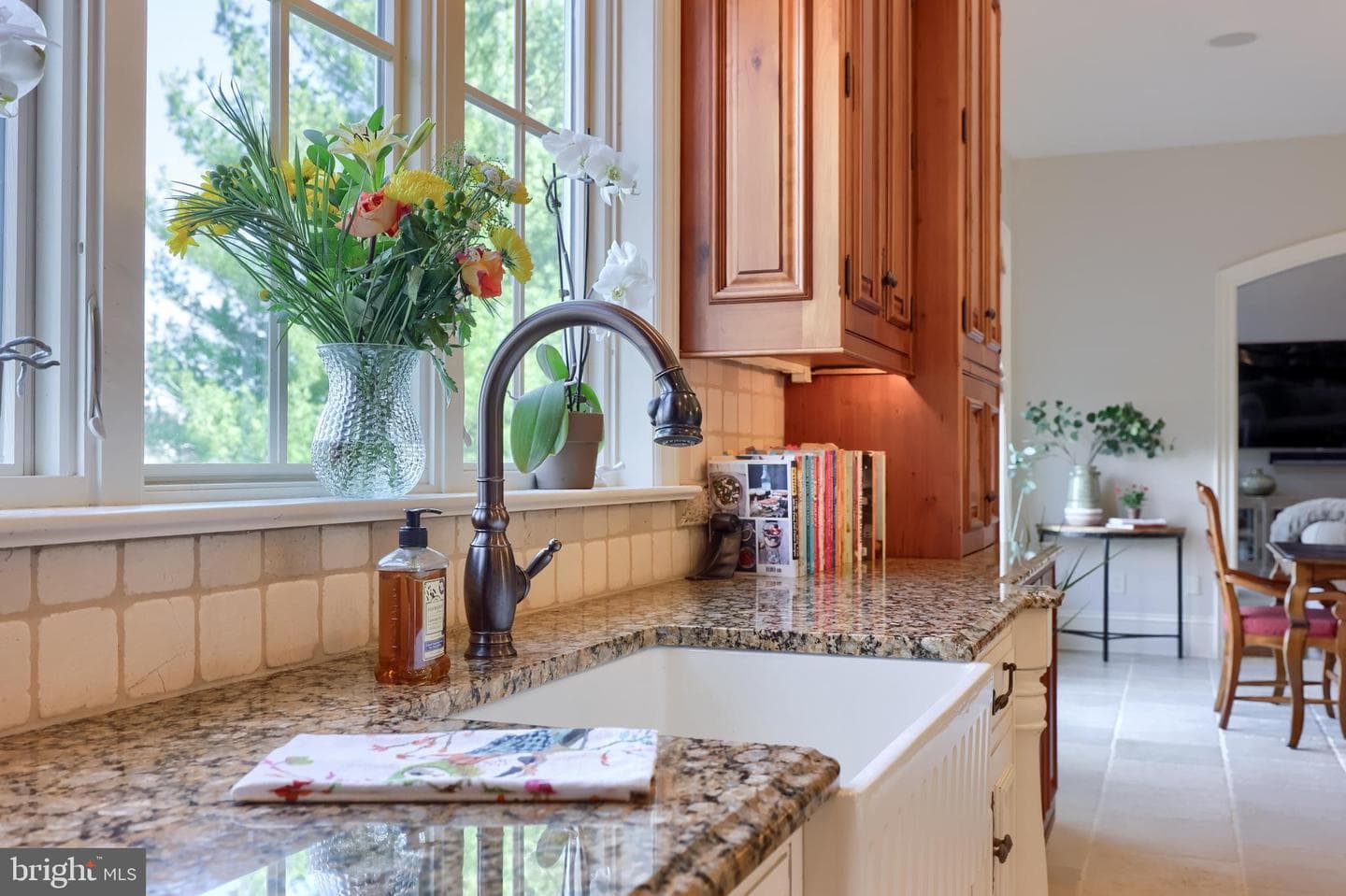 905 Greenside Drive photo 24