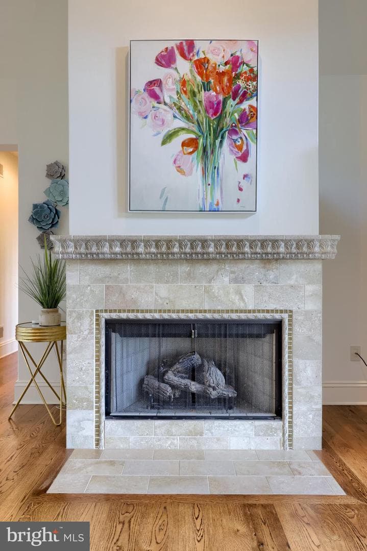 905 Greenside Drive photo 60