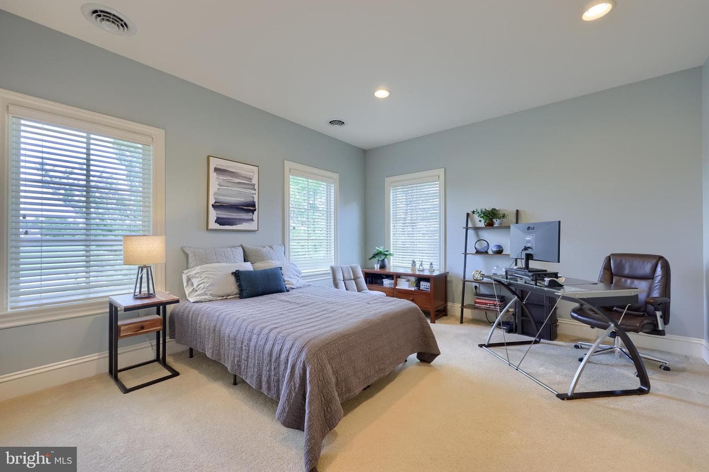 905 Greenside Drive photo 68
