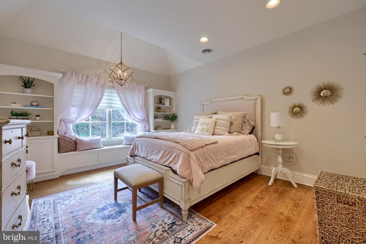 905 Greenside Drive photo 74