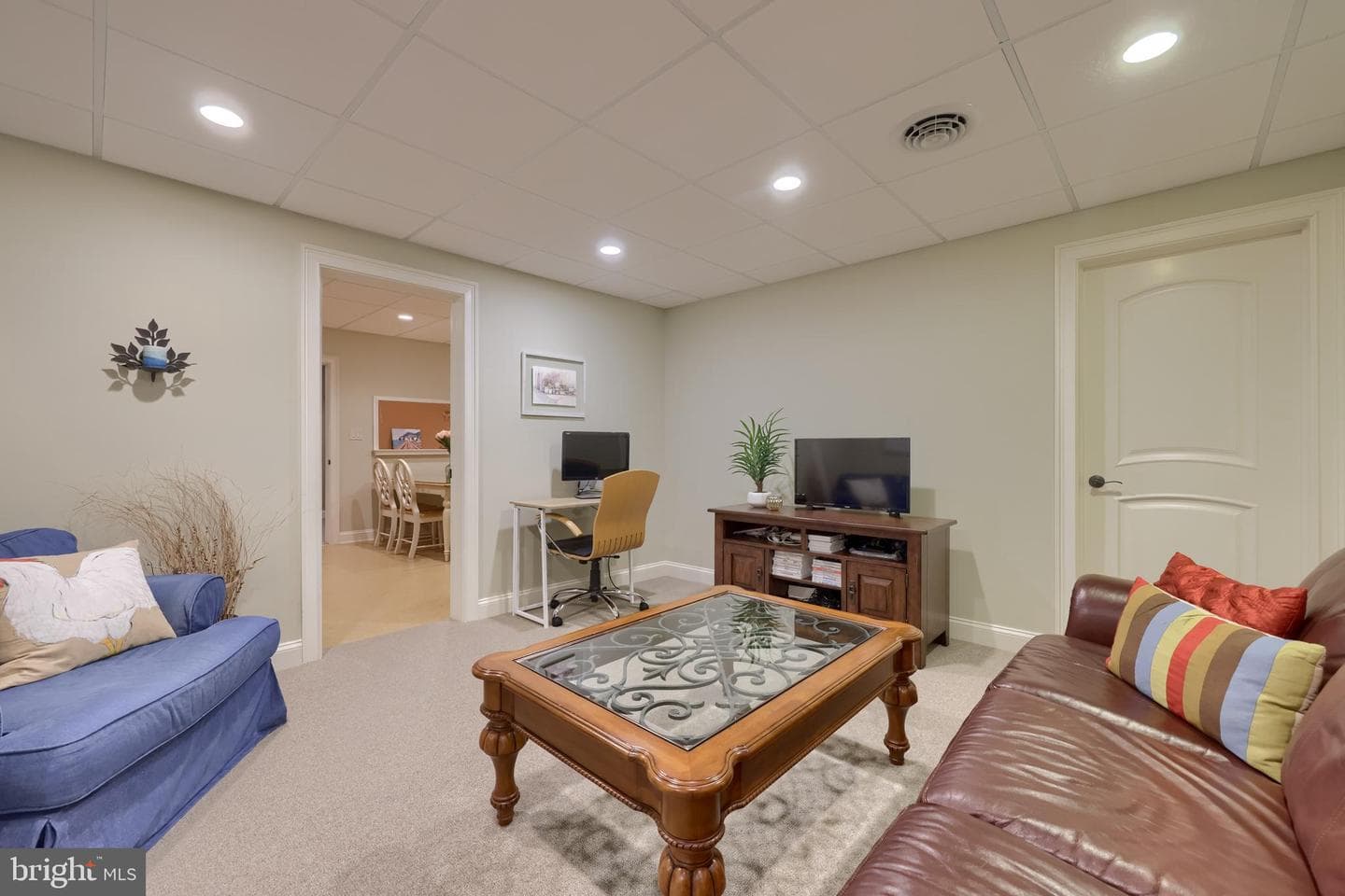 905 Greenside Drive photo 91