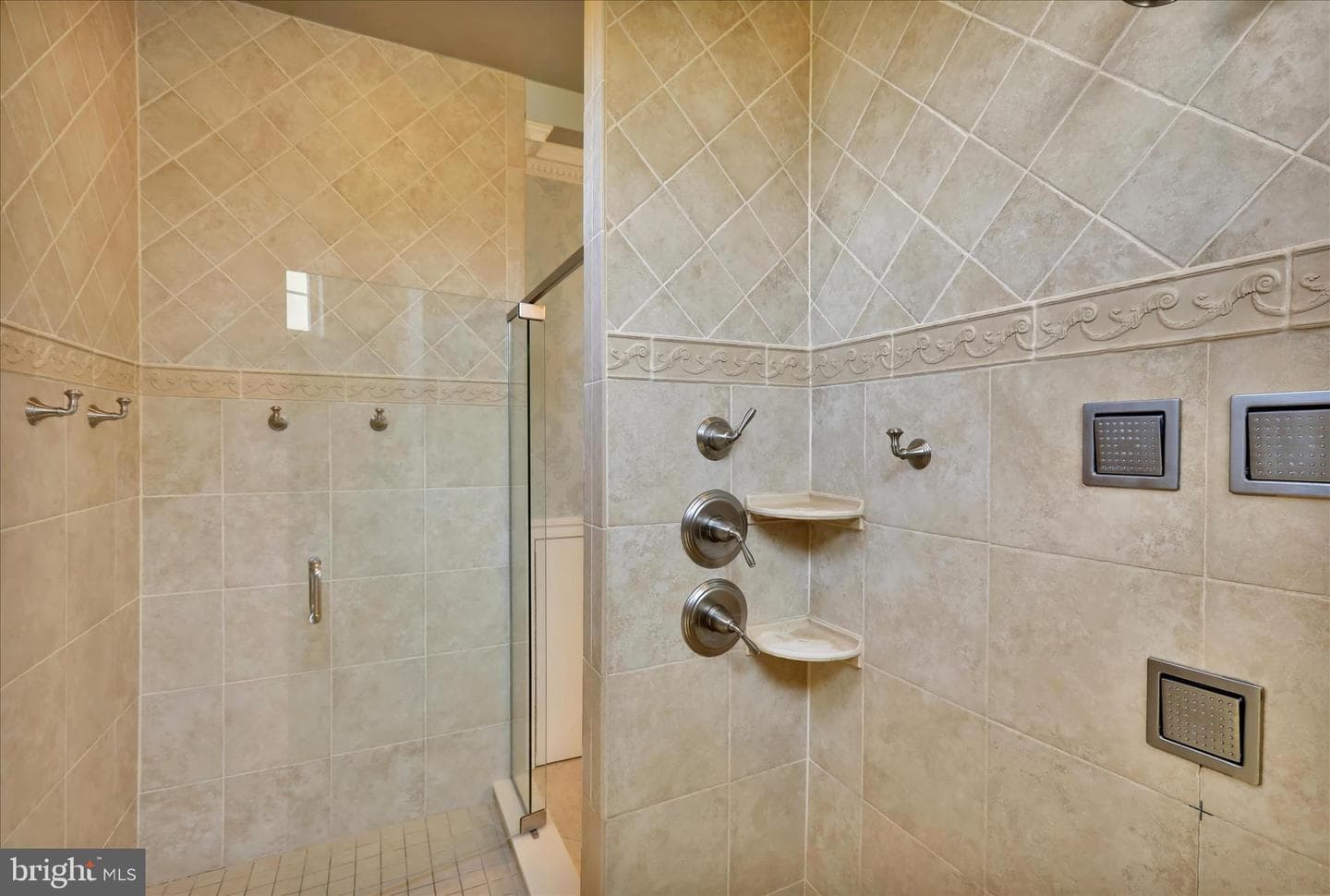 1000 Bluestone Drive photo 42