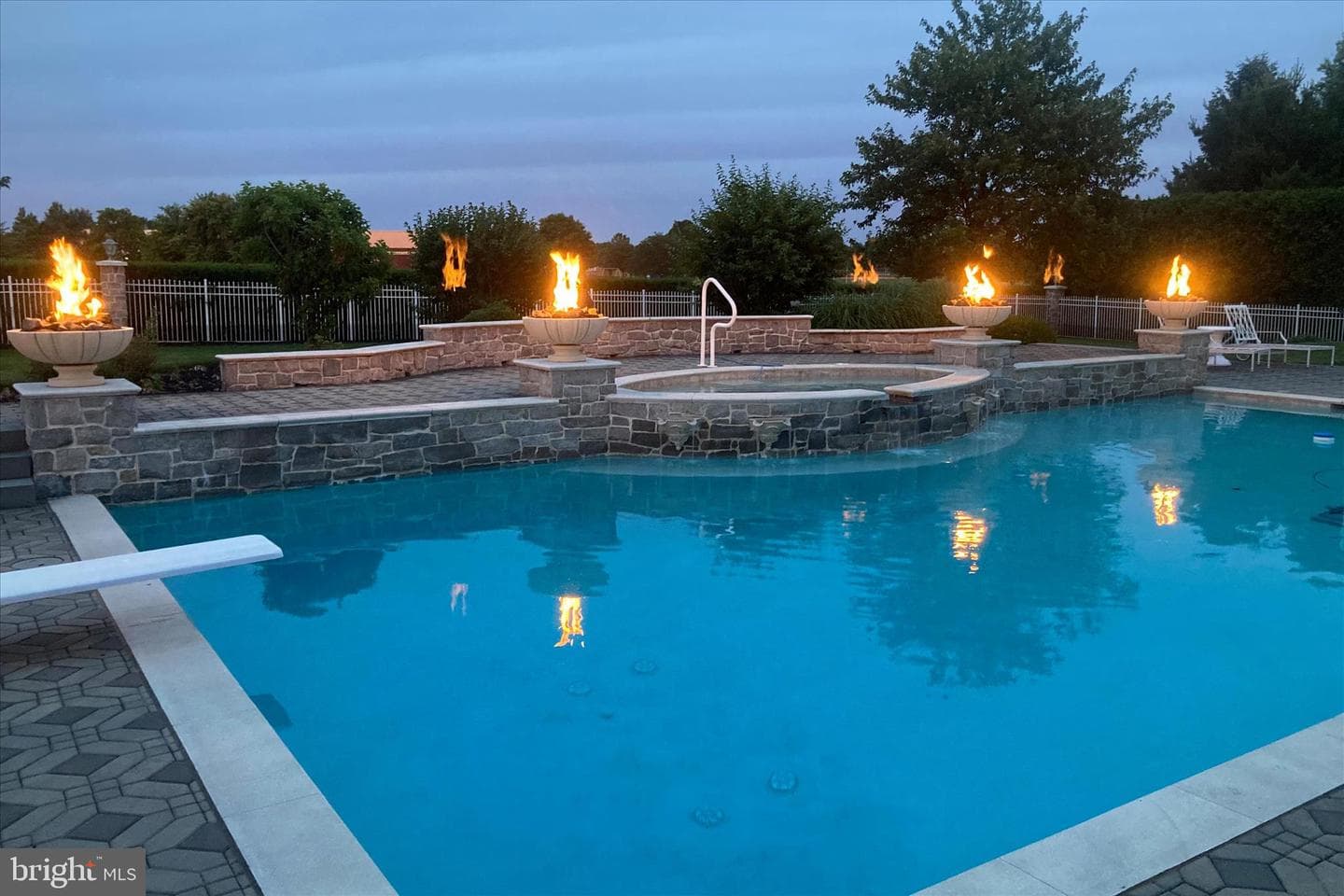 1000 Bluestone Drive photo 9