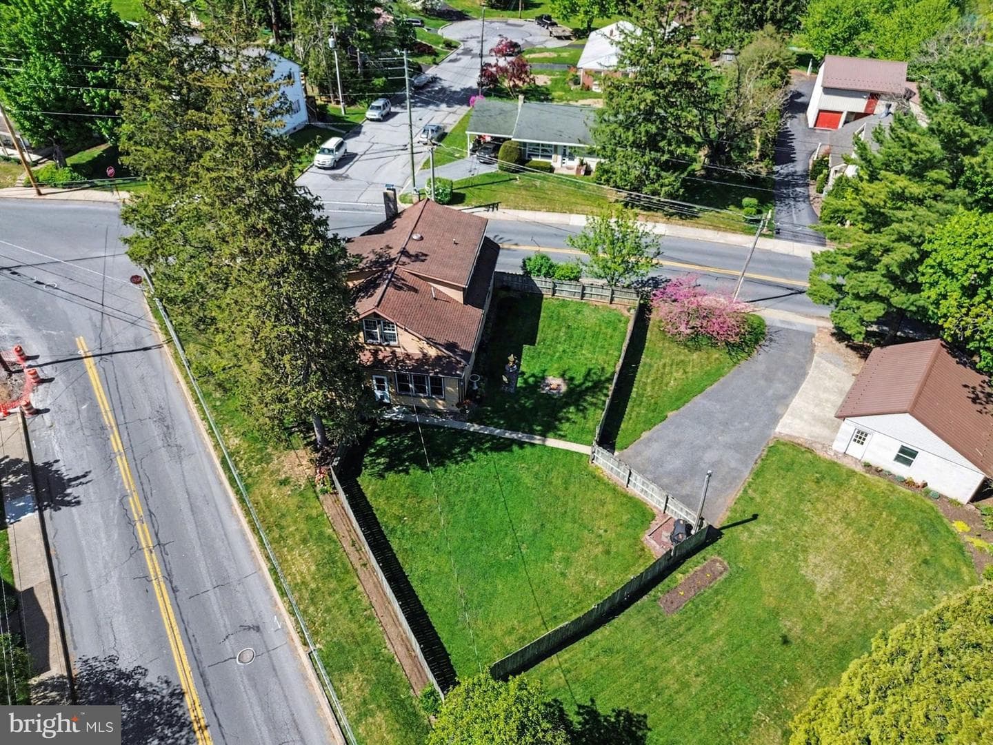 1203 Diamond Street photo 29