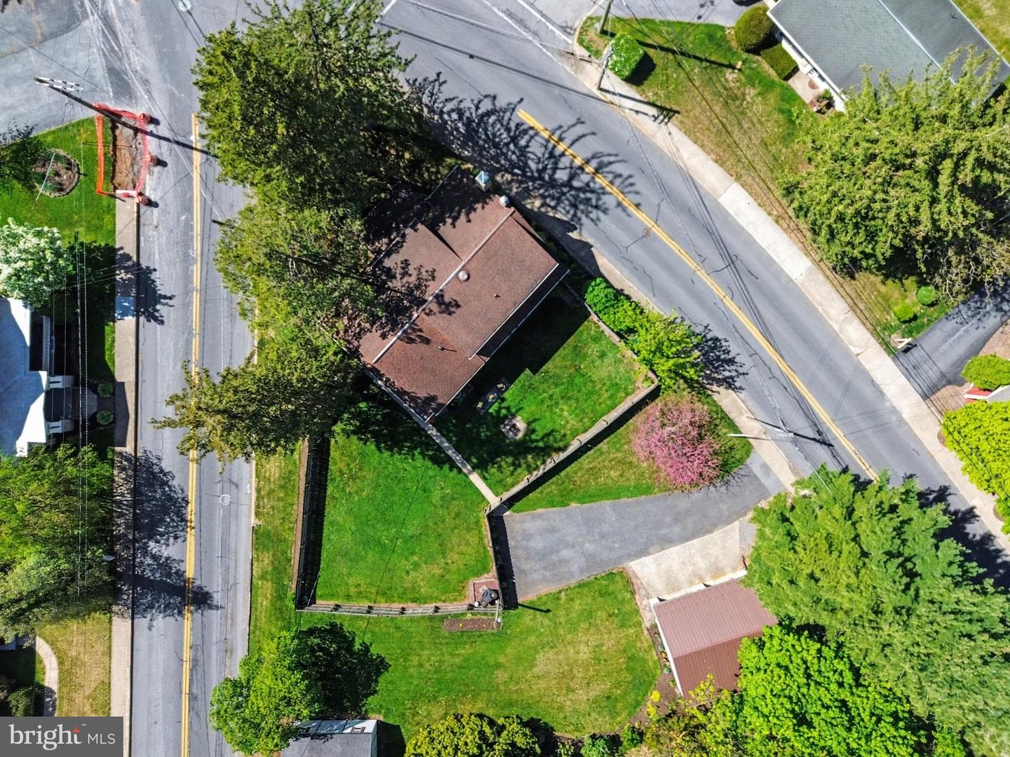1203 Diamond Street photo 33