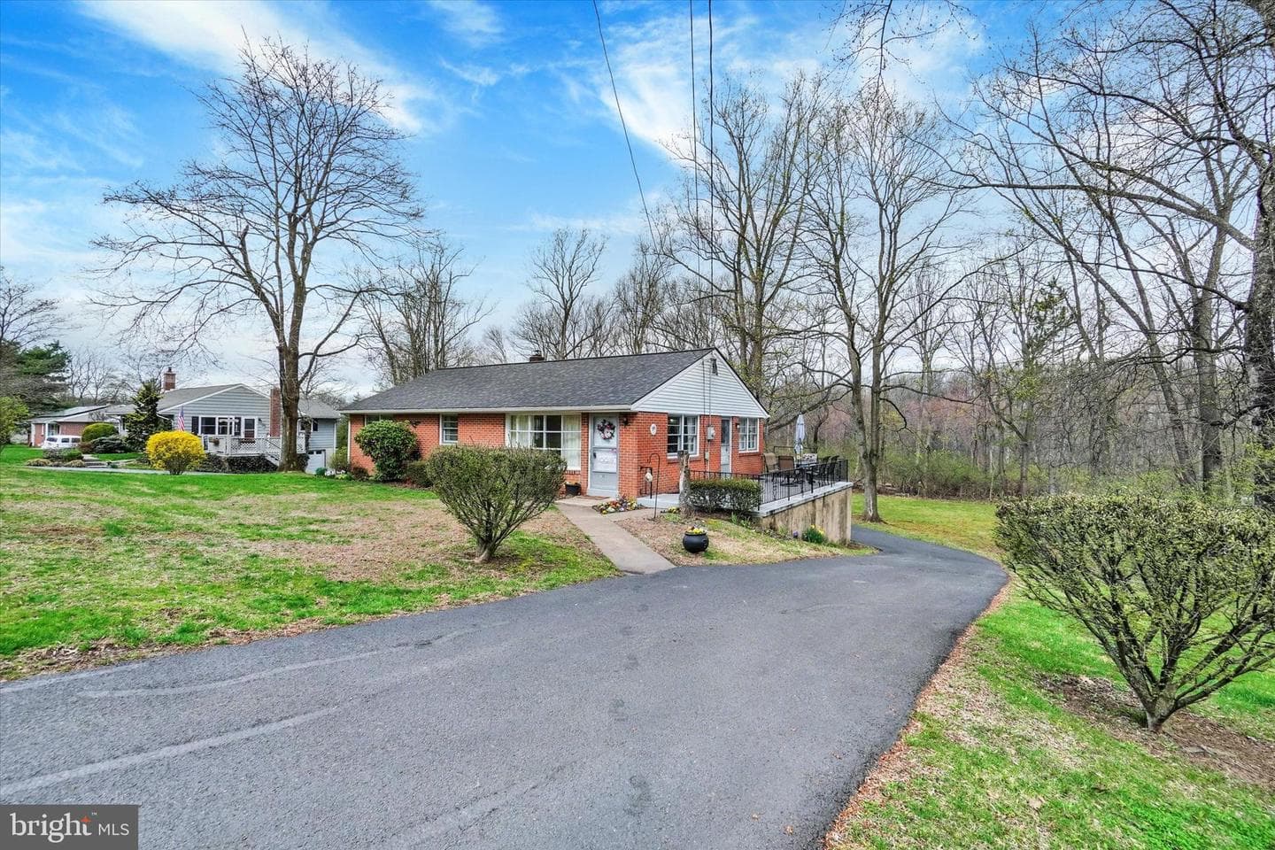 1593 Mount Gretna Road photo 3