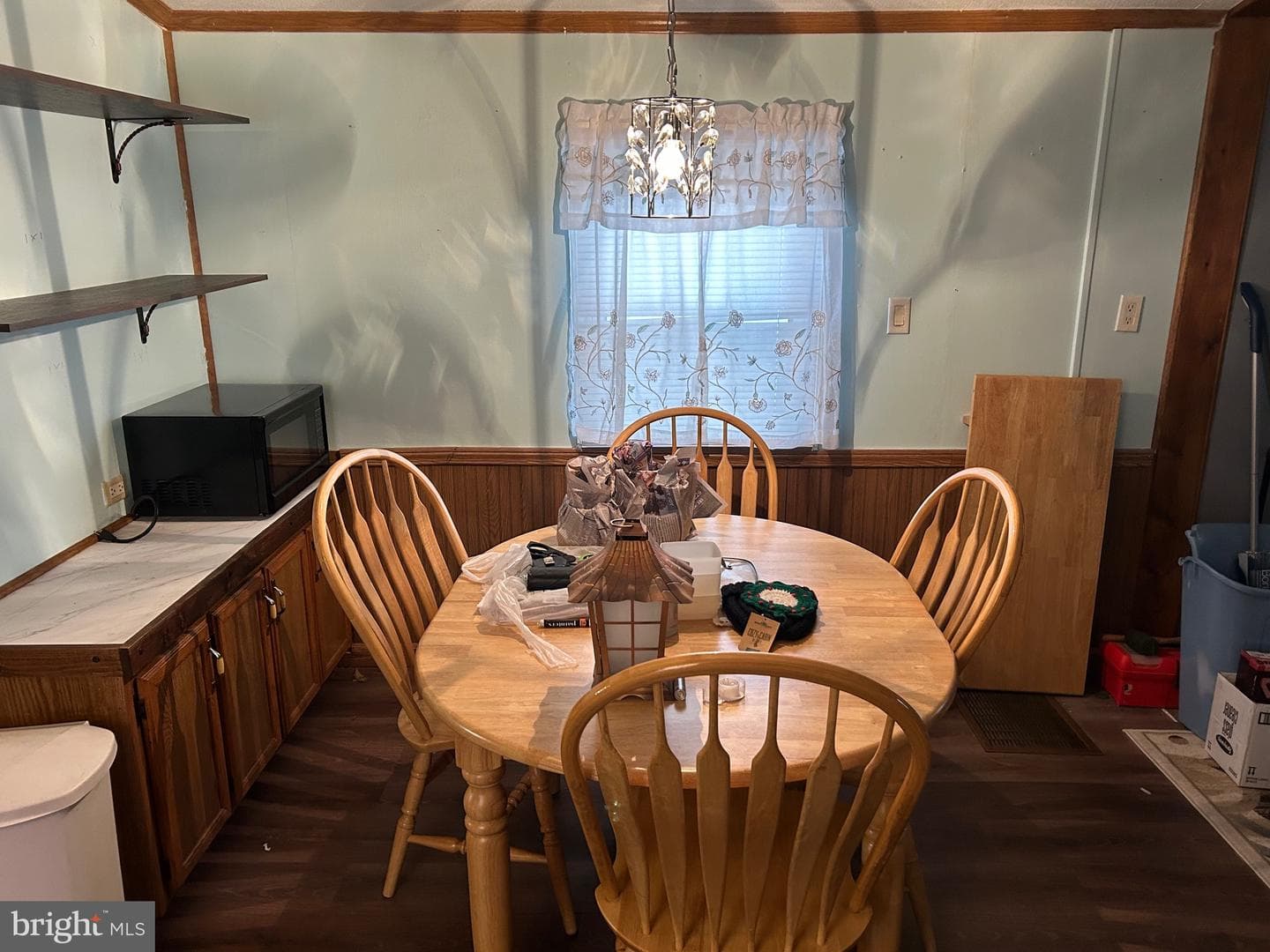 489 Brendon Drive photo 10