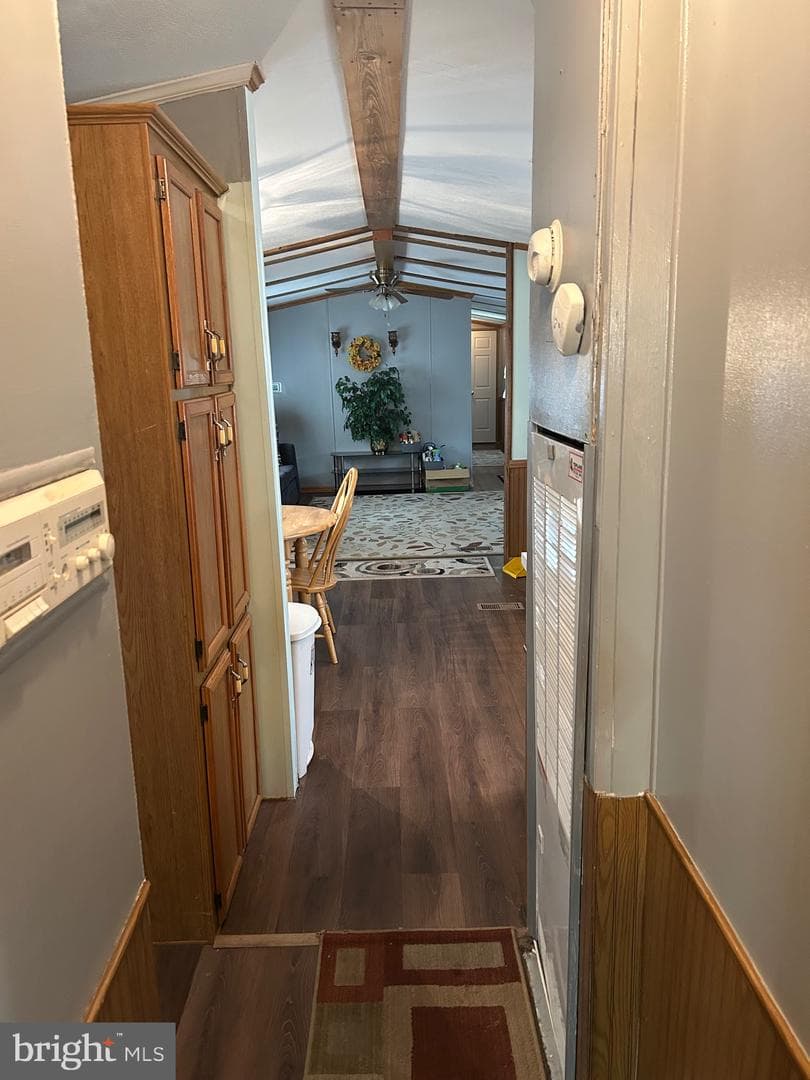 489 Brendon Drive photo 25