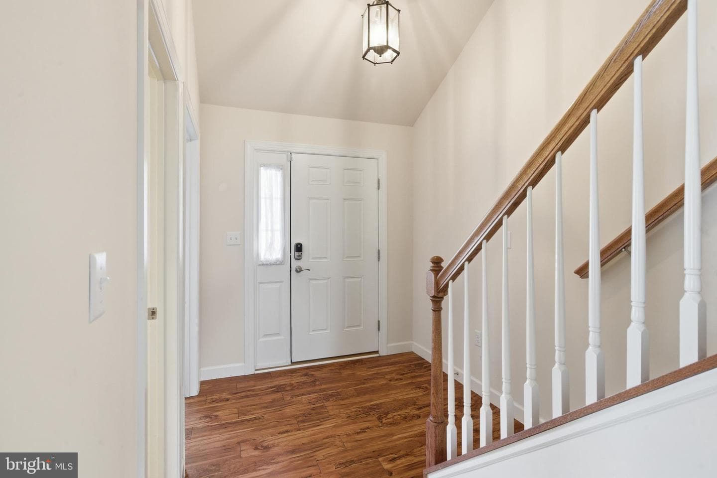 5256 Stonefield Drive photo 17