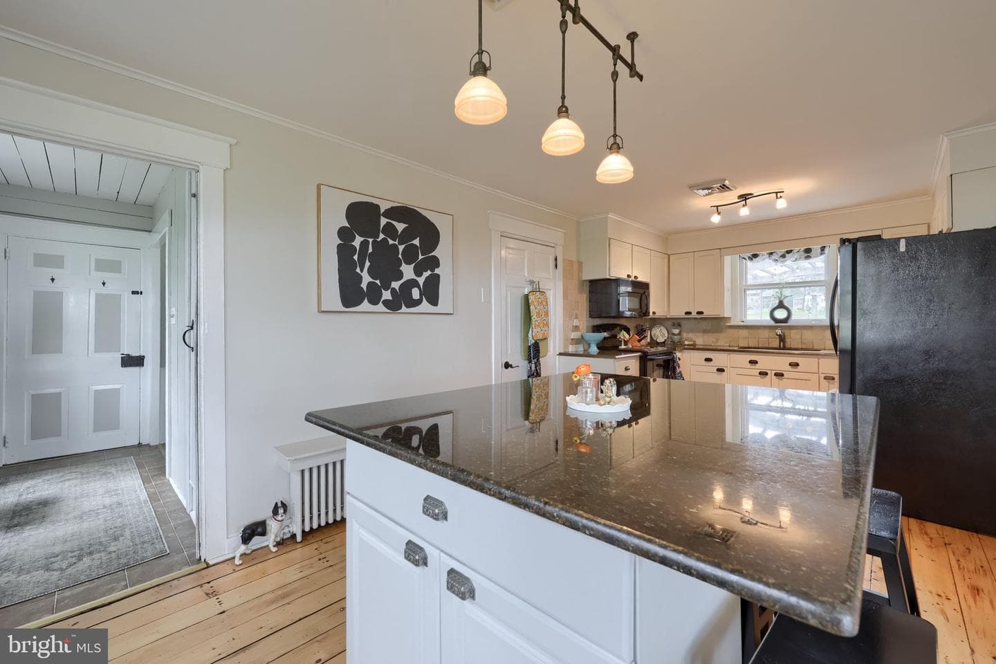 2047 Jarvis Road photo 17