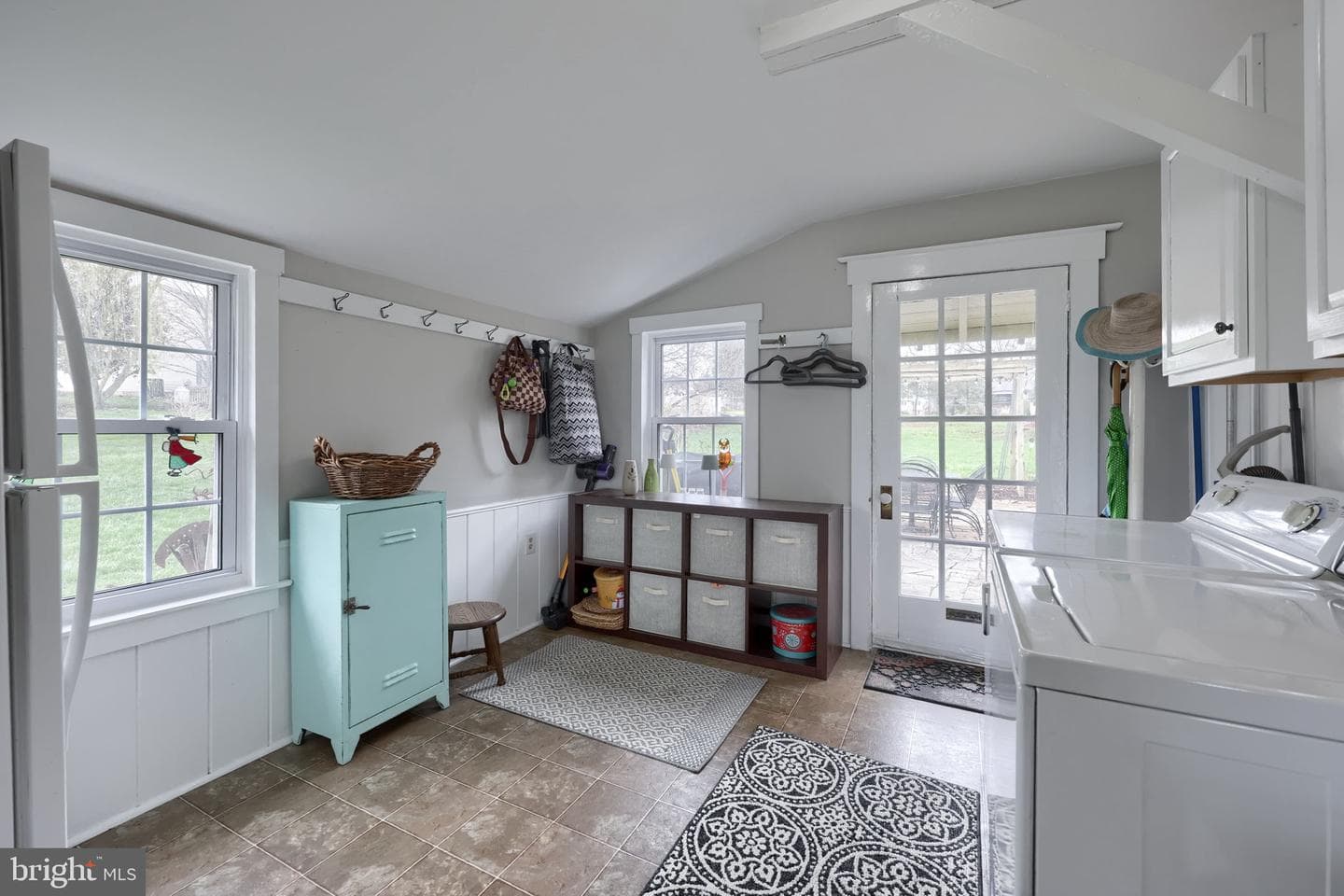 2047 Jarvis Road photo 22