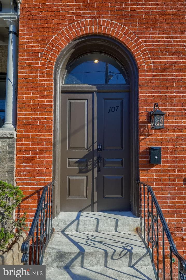 107 Church Street photo 2