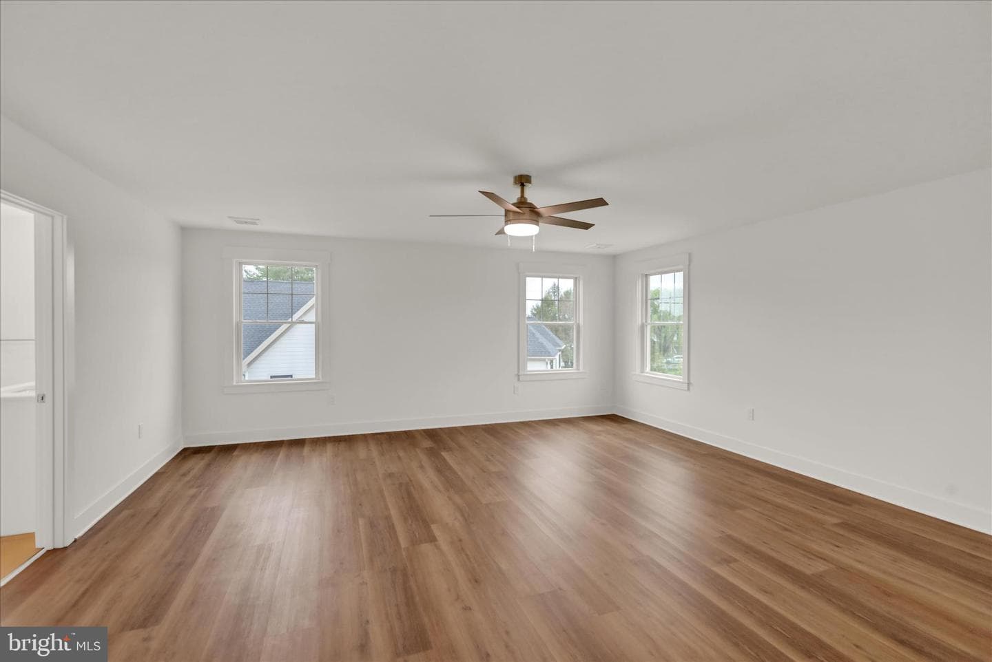 513 Cheltenham Court photo 43