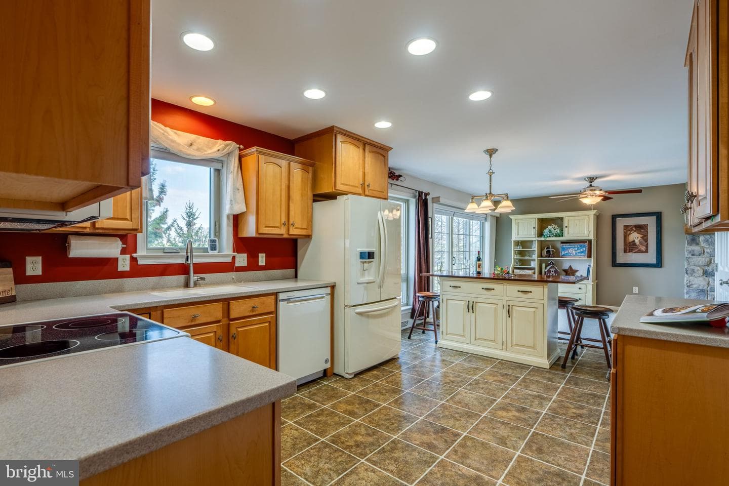 47 Dawkins Drive photo 16