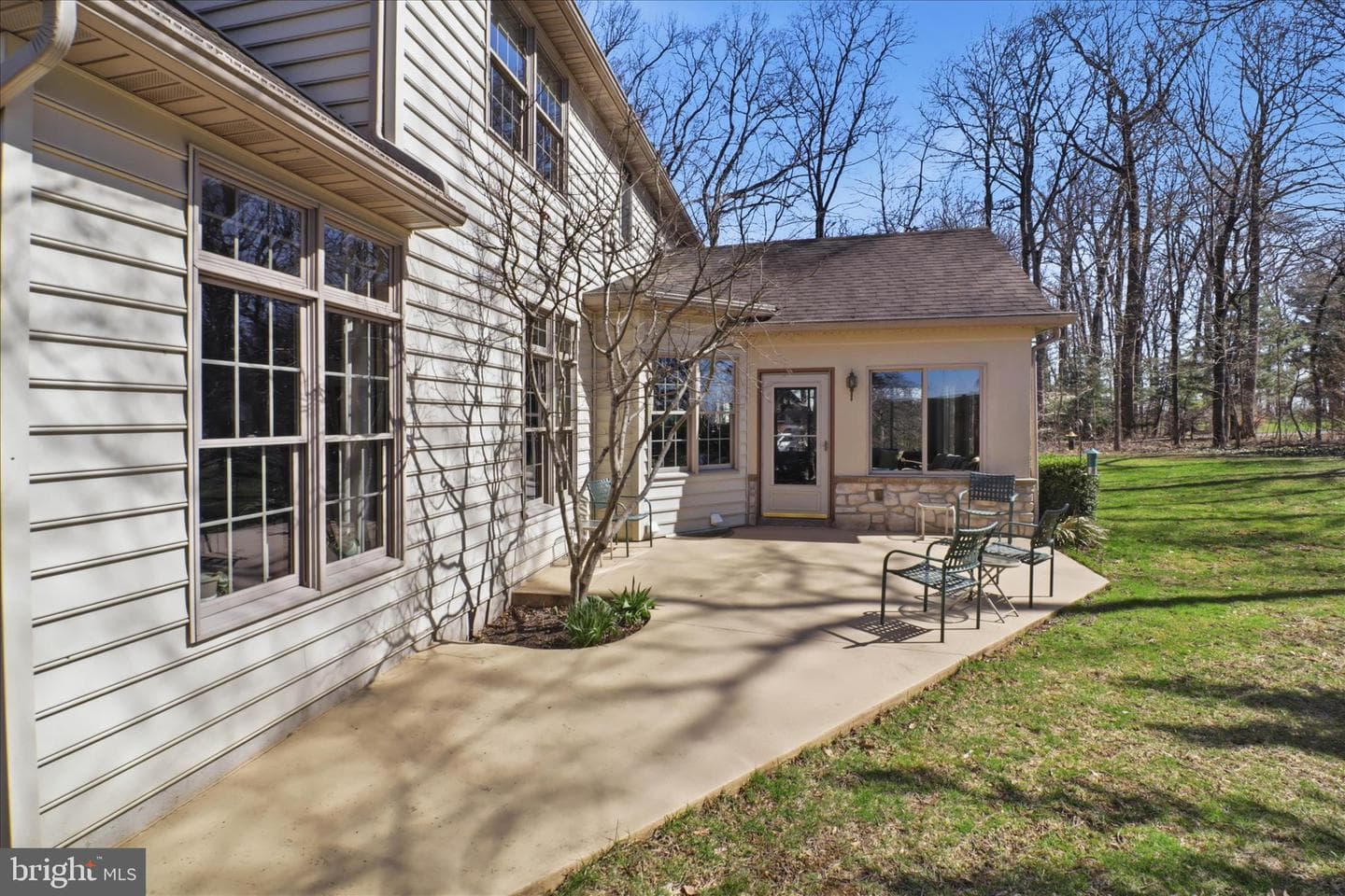 364 Evans Road photo 47