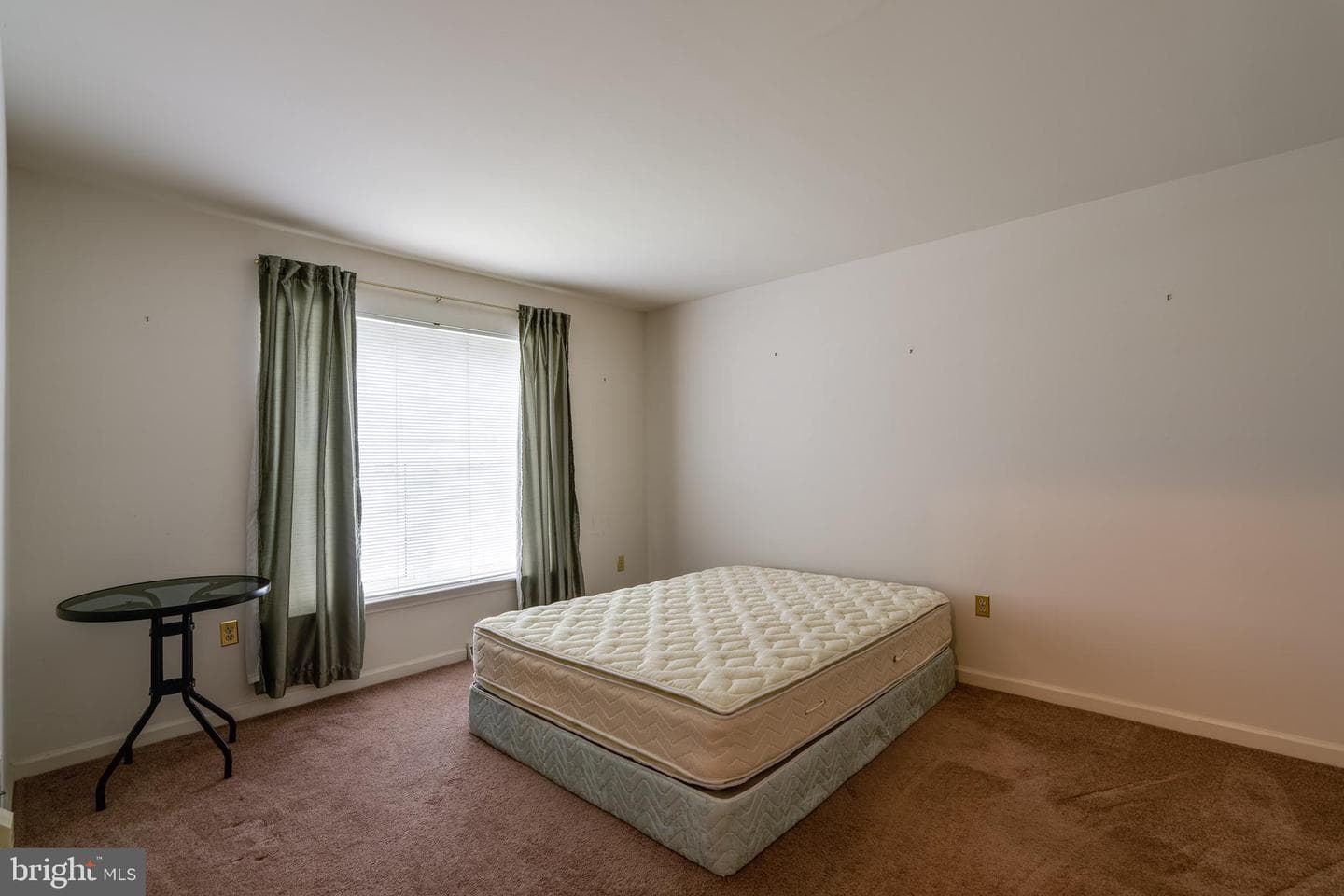 14 Oakgrove Lane photo 18