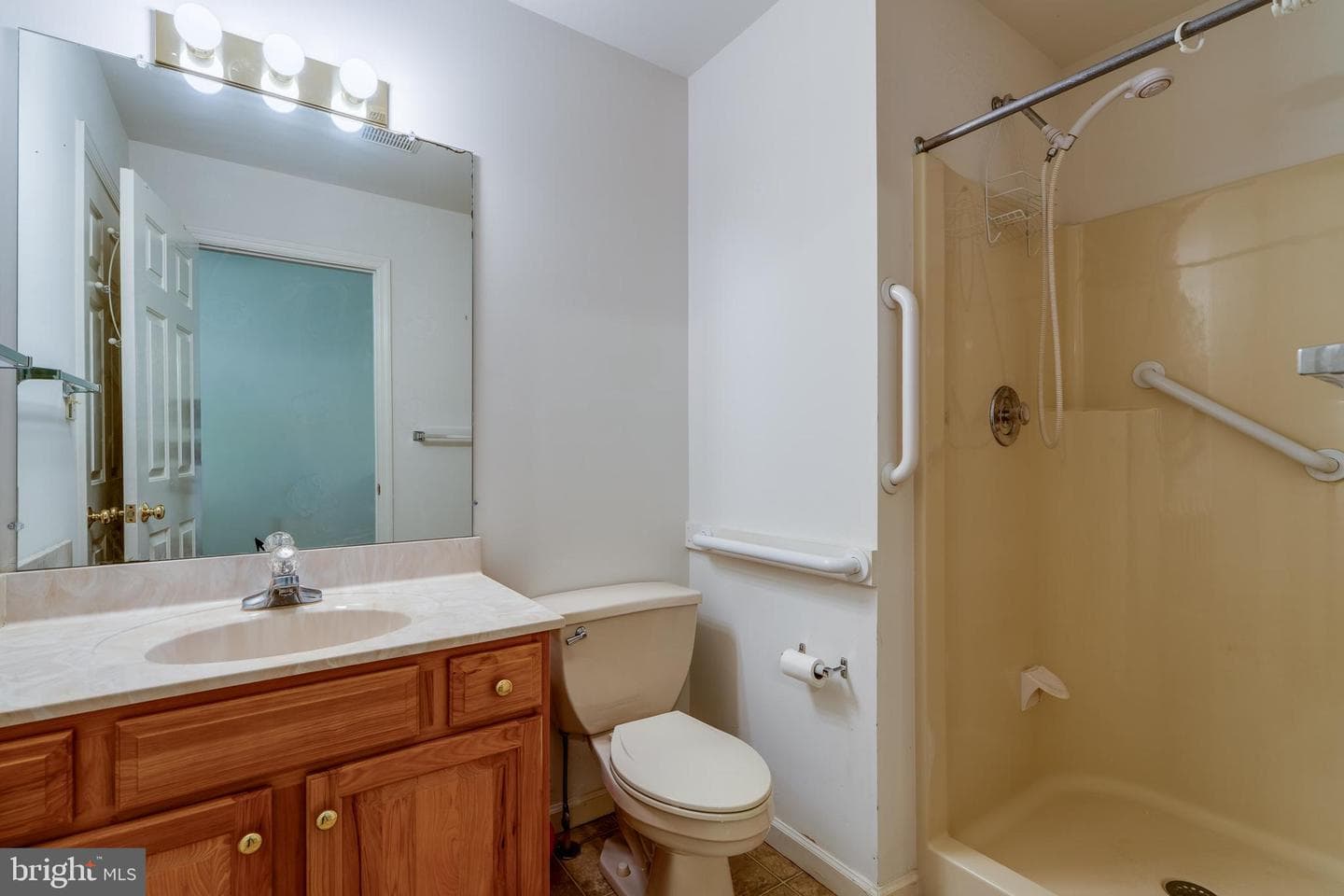 14 Oakgrove Lane photo 19