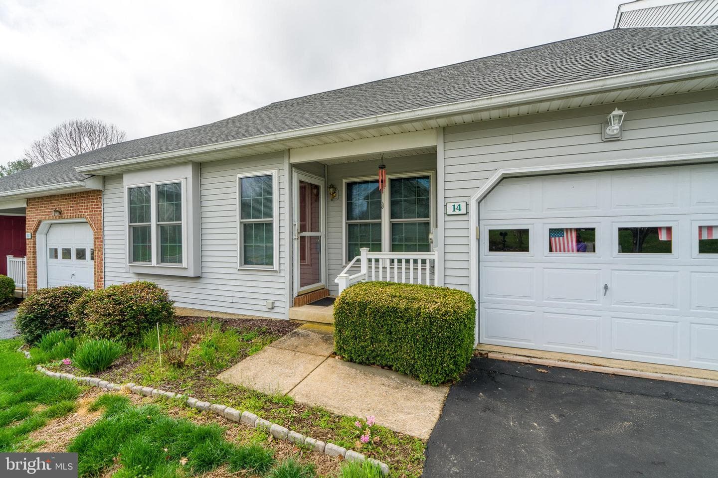 14 Oakgrove Lane photo 29