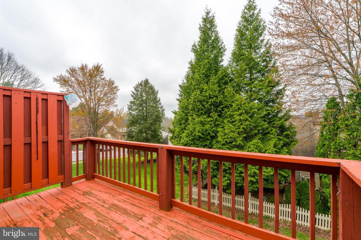 14 Oakgrove Lane photo 30