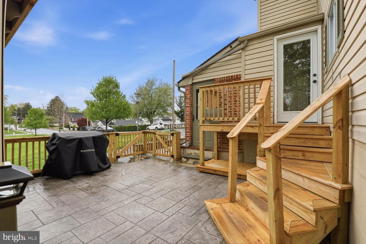 135 S Cedar Street photo 35