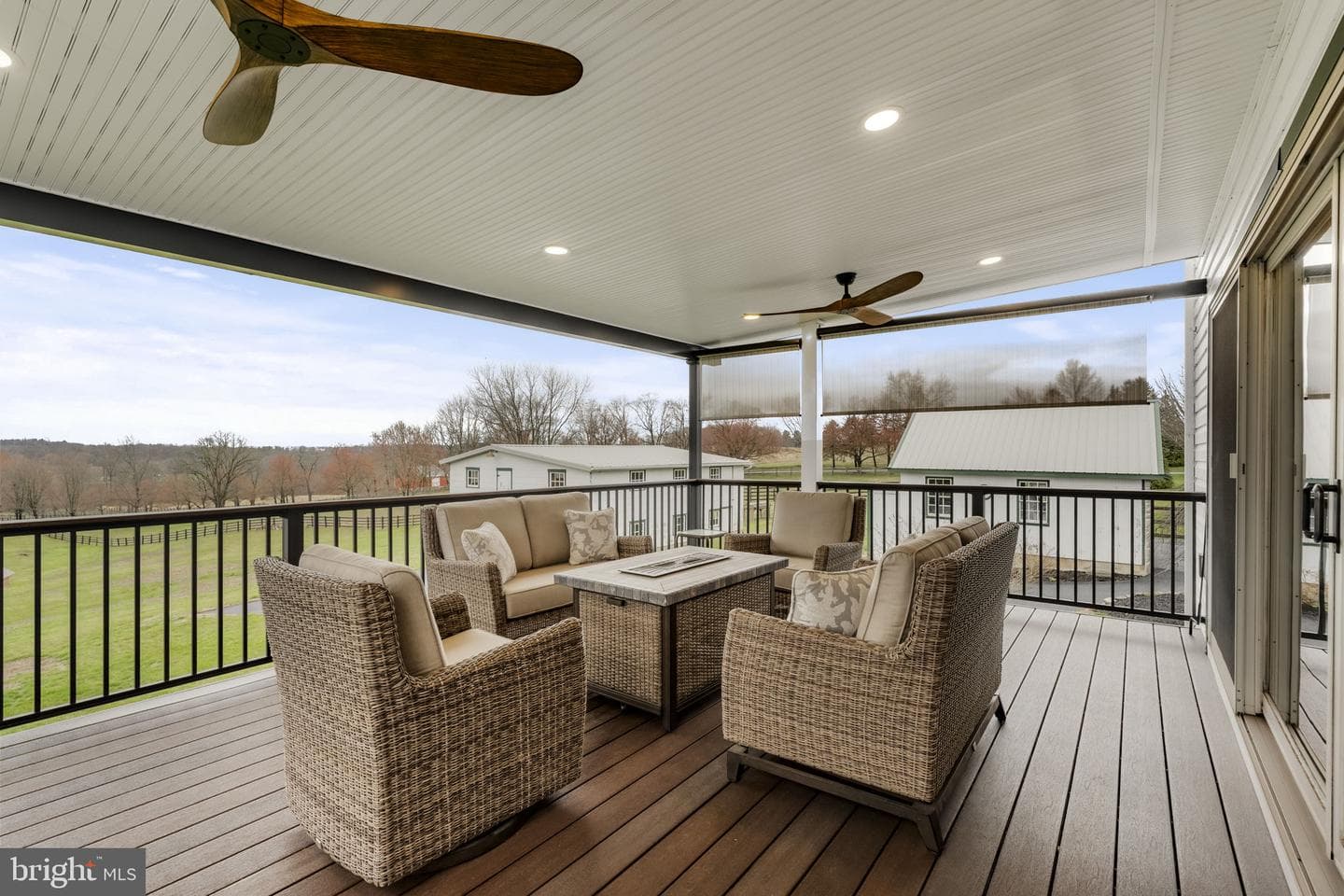 1435 Newport Road photo 11
