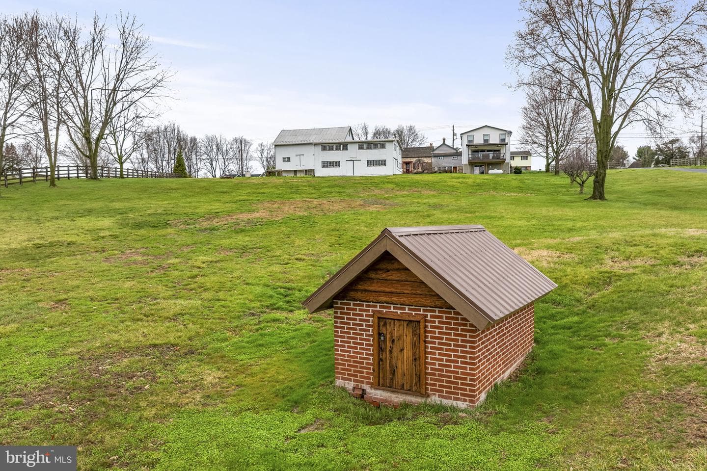 1435 Newport Road photo 46