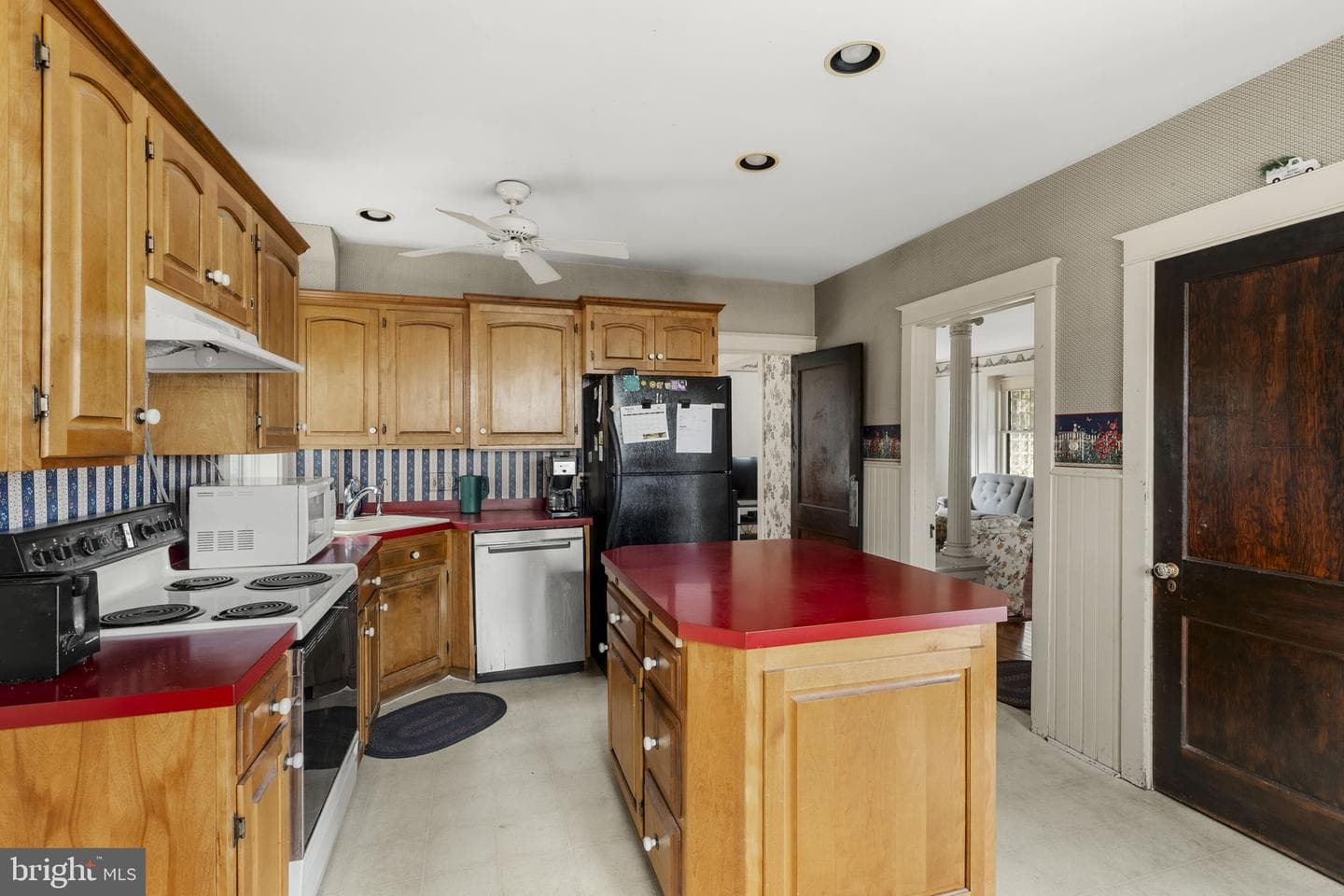 60 Paradise Lane photo 11