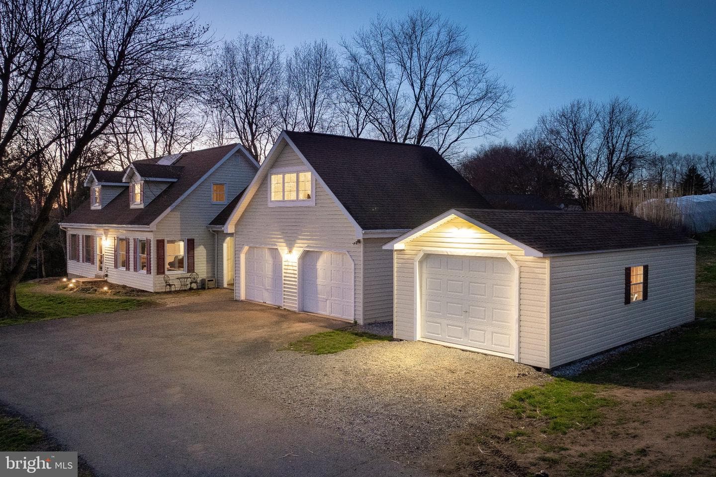 289 Buttonwood Dr photo 8