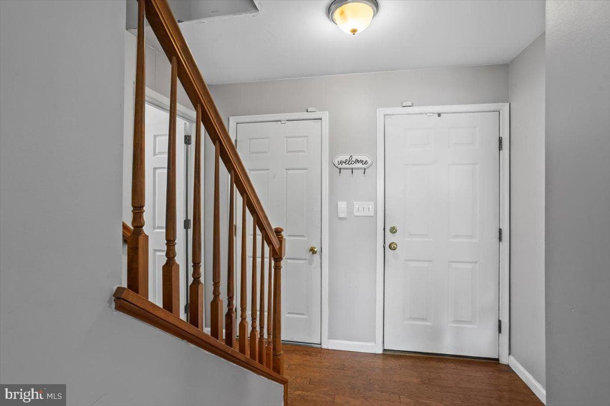 311 Elmshire Drive photo 3