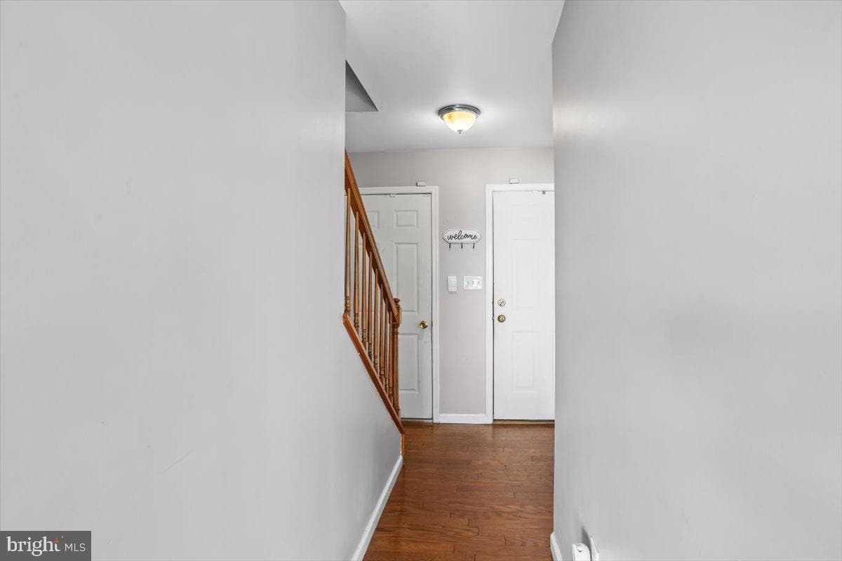 311 Elmshire Drive photo 4
