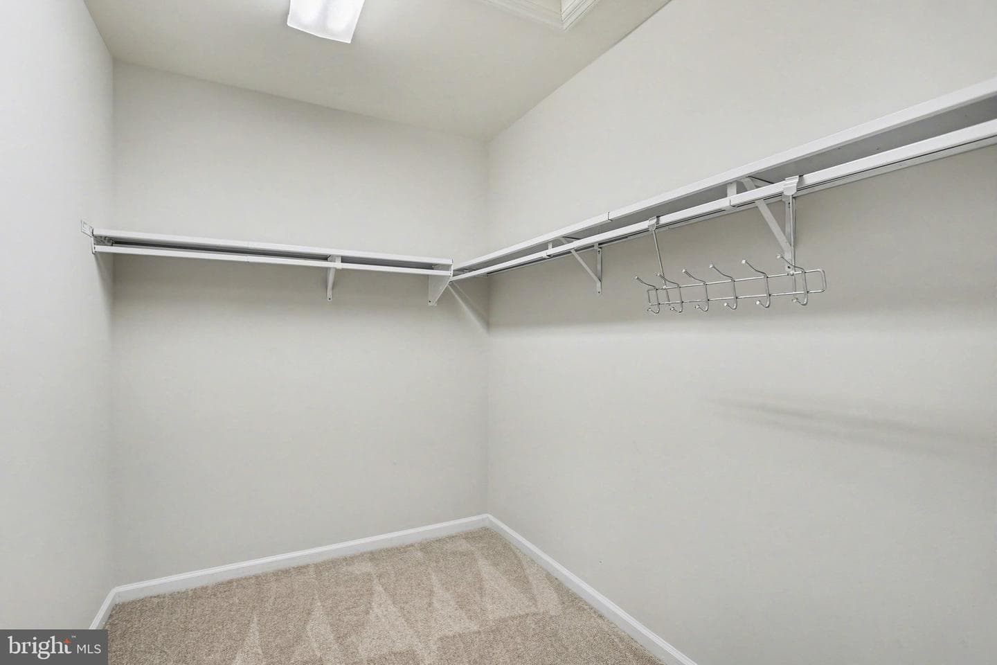 476 Hillside Drive photo 22