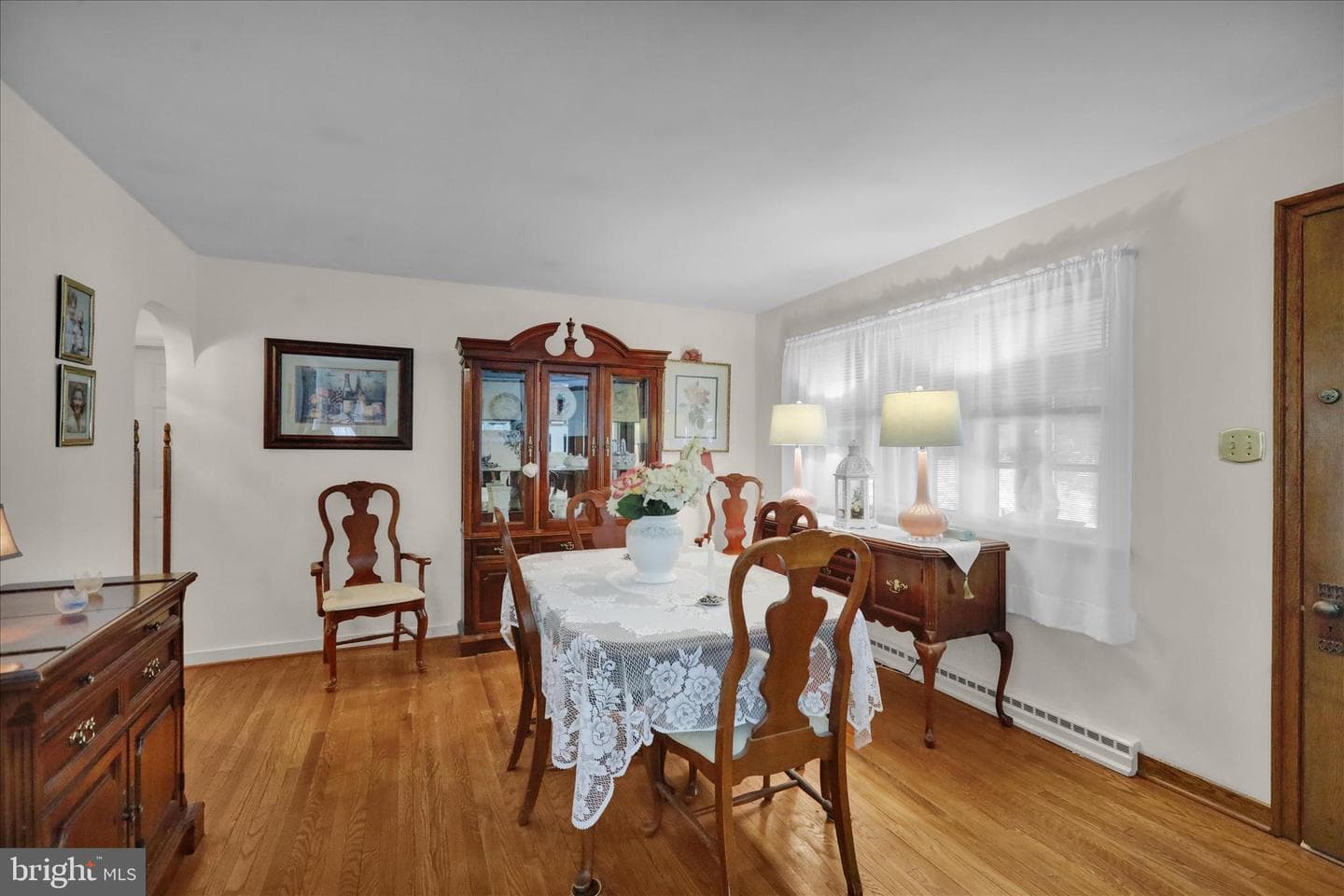 92 Euclid Avenue photo 10