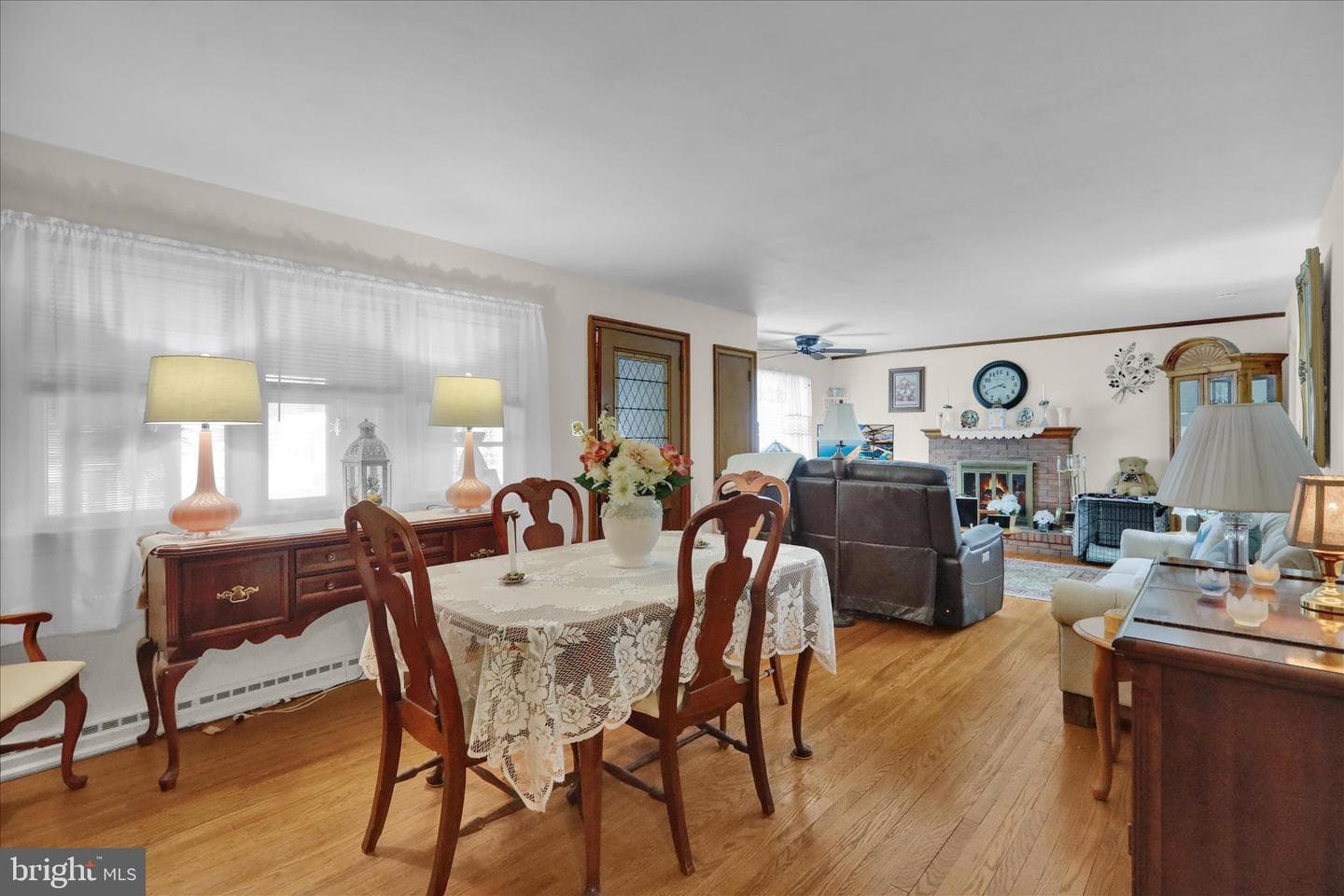 92 Euclid Avenue photo 13