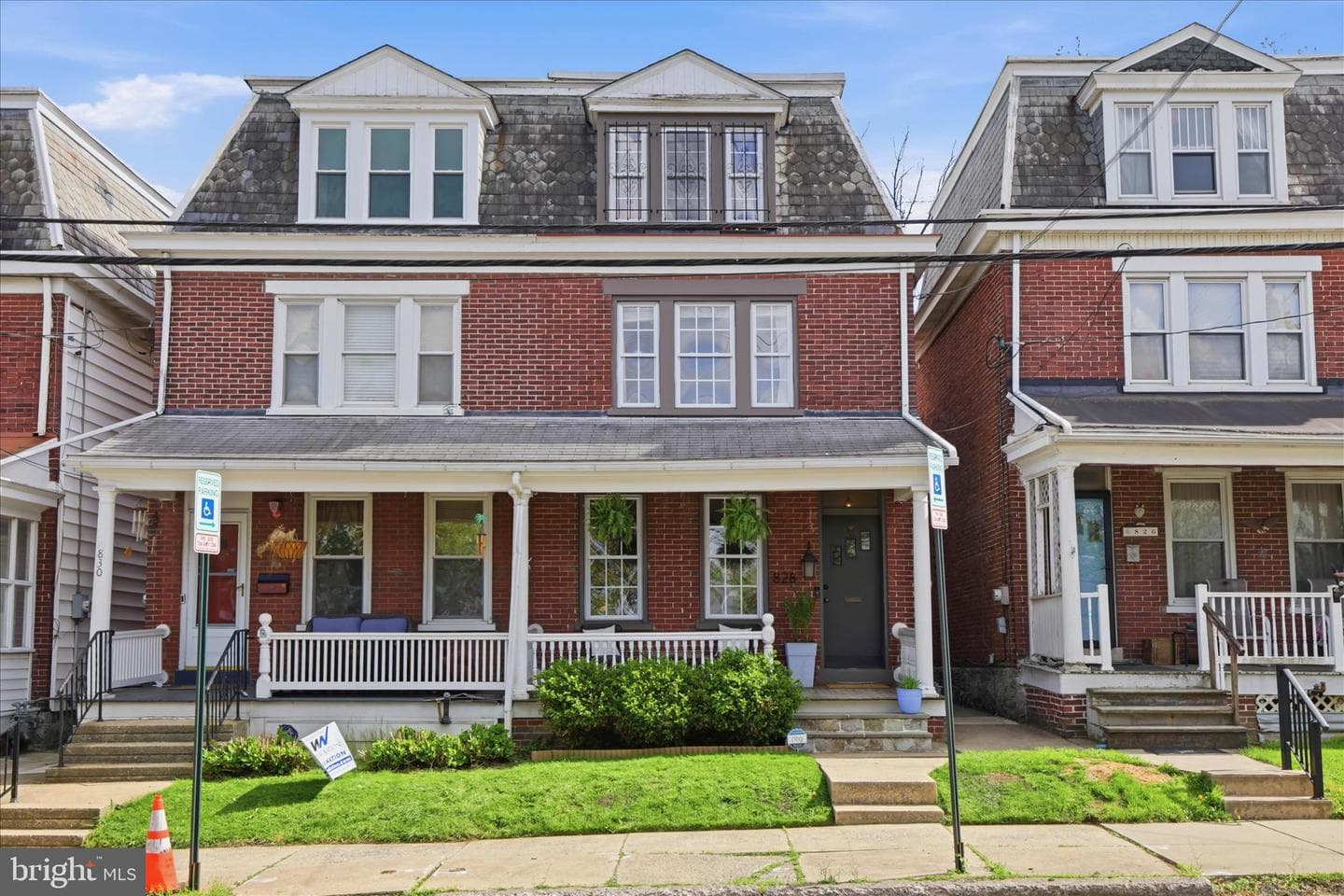 828 E Chestnut Street photo 2
