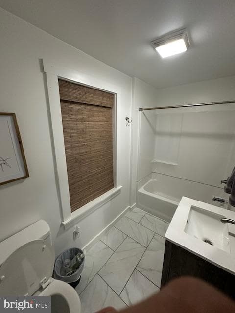 120 E State Street photo 20