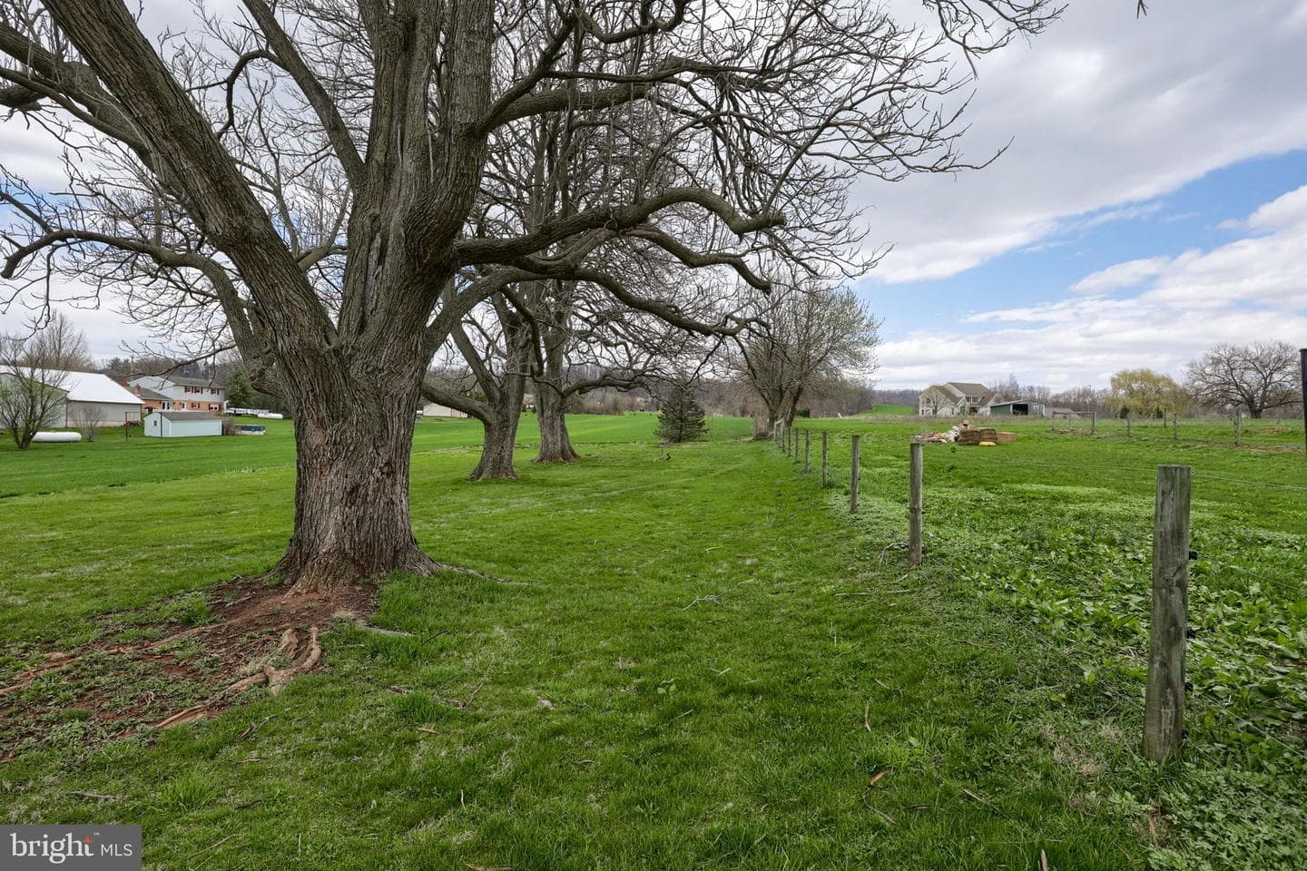754 W Route 897 photo 33