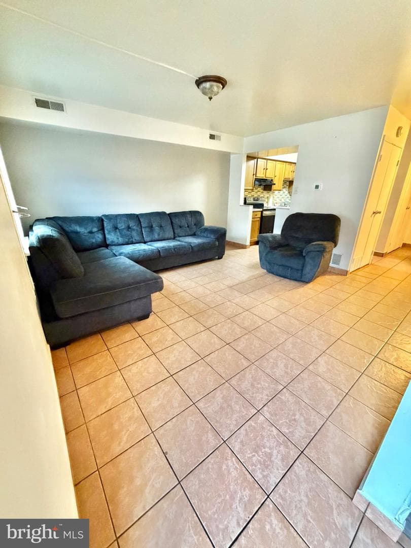 418 Green Street photo 4