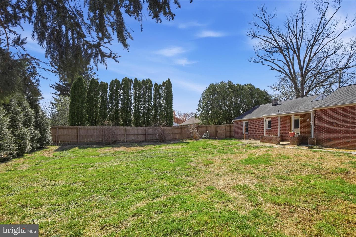 319 Dahlia Road photo 20