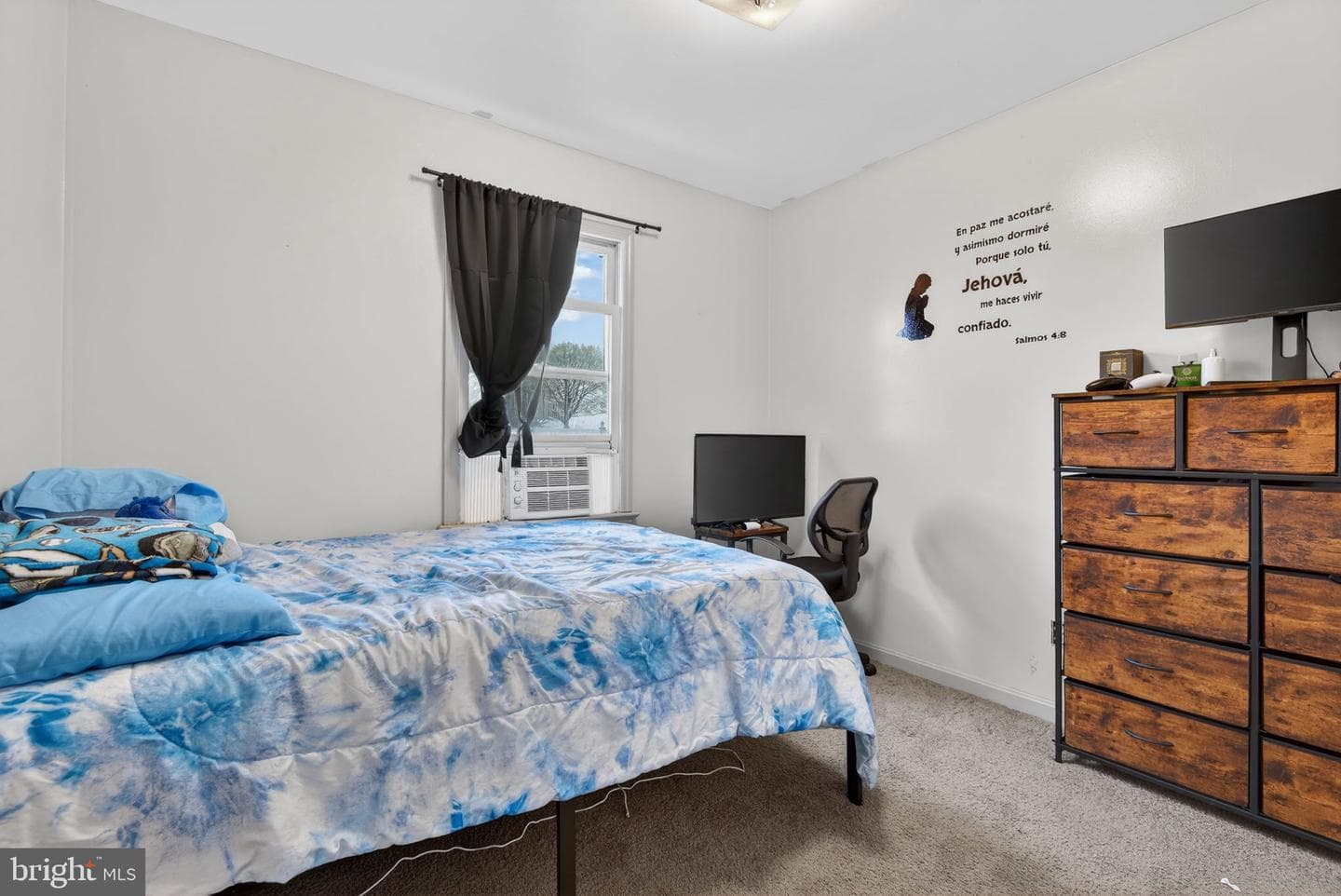 1390 Carole Lane photo 16
