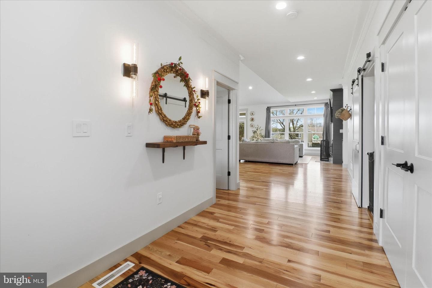 101 Ackley Circle photo 3