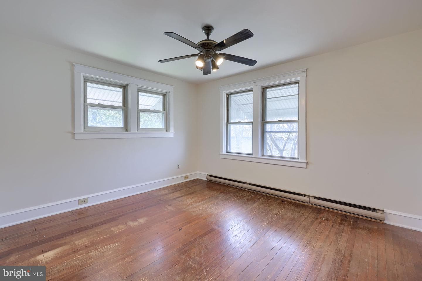 836 3rd Street photo 18